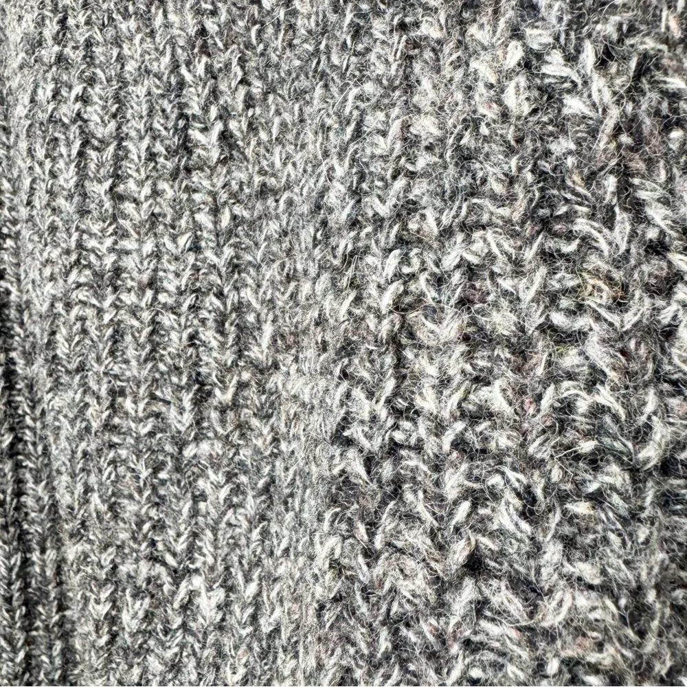 Vintage Dartmoor Jumpers Chunky Knit Gray 100% Wool Sweater Size XL - Picture 2 of 13